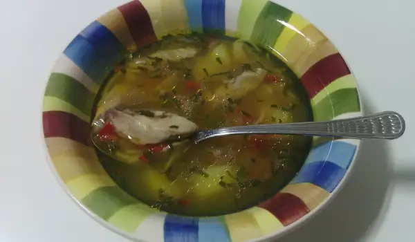 Супа с бяло месо и пресни зеленчуци
