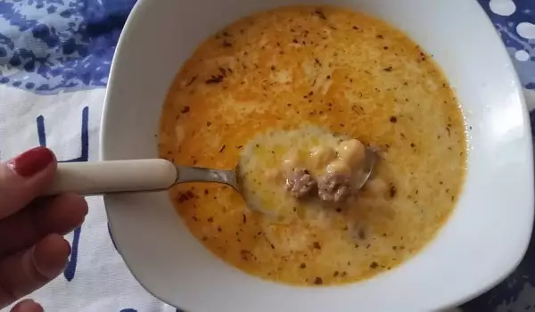 Супа с нахут и кисело мляко