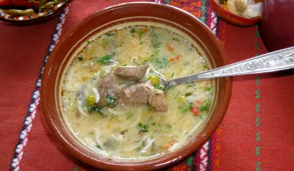 Супа със зеленчуци и два вида месо