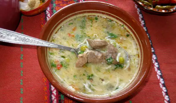Супа със зеленчуци и два вида месо