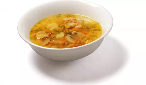 Пъстра супа от пресни гъби