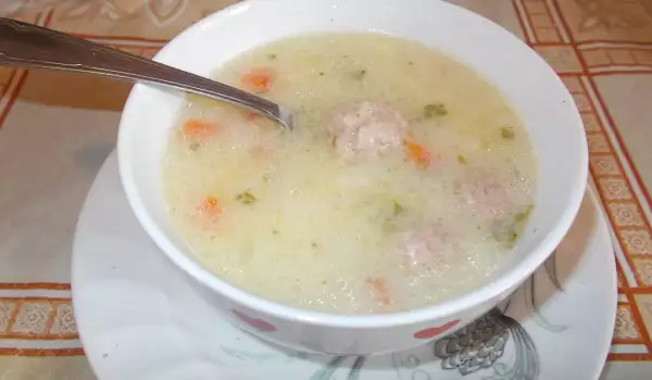 Зеленчукова супа с топчета