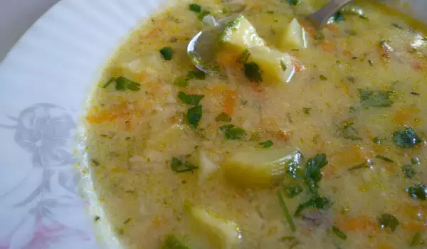Супа от тиквички и картофи в мултикукър