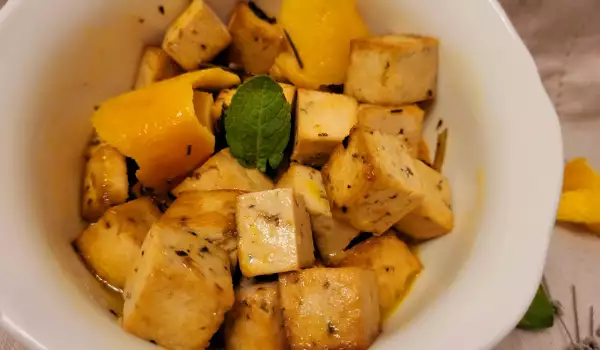 Тофу с лавандула и цитрусов сос