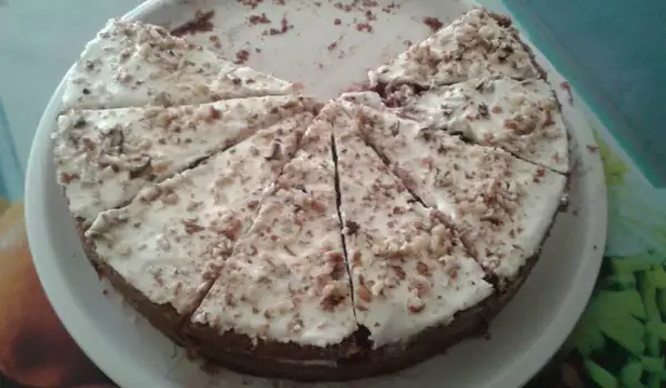 Сиропирана торта с ванилов крем