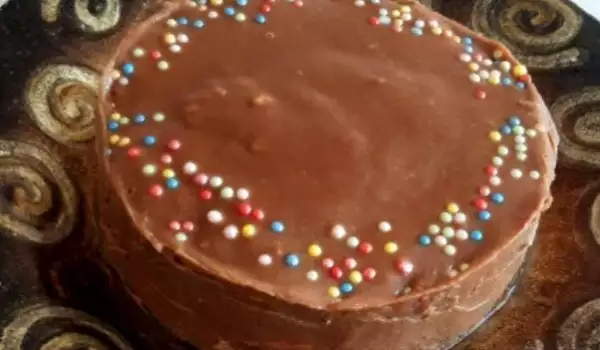 Лесна шоколадова торта с аромат на кафе
