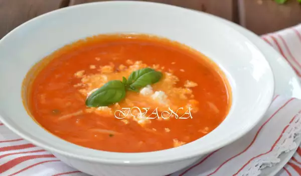 Традиционна доматена супа