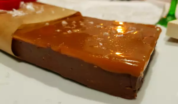 Шоколадов Турон със солено тофи
