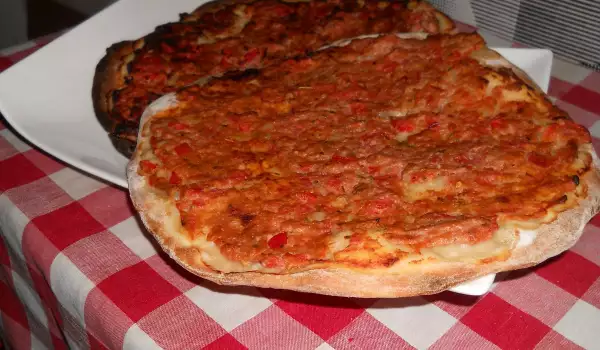 Турска вкусна пица