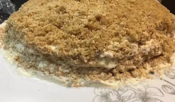 Уникална орехова торта