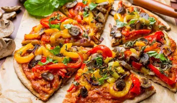 Веган пица със зеленчуци