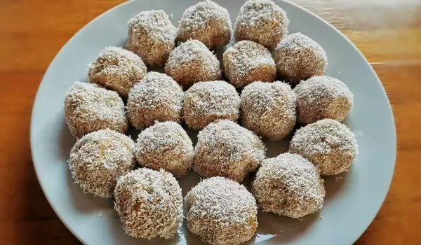 Веган кокосови бонбони Рафаело