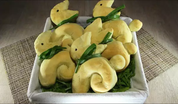 Великденски зайчета от тесто