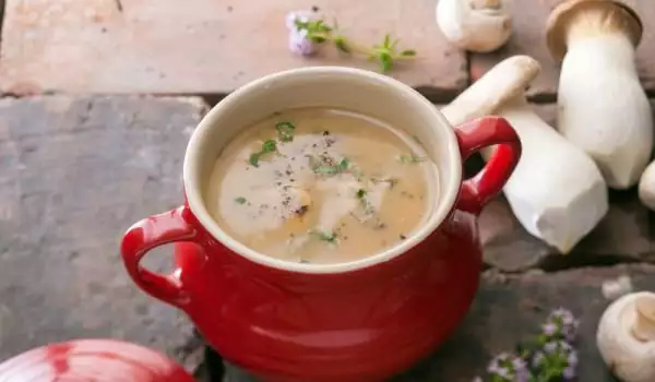 Супа пюре от гъби (Ретро рецепта)