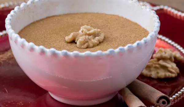 Орехова крем супа