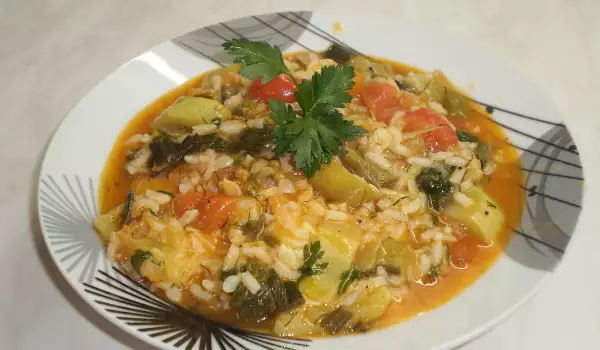 Зеленчукова яхния с тиквички и ориз