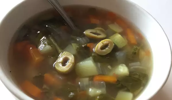 Постна зимна супа със зеленчуци