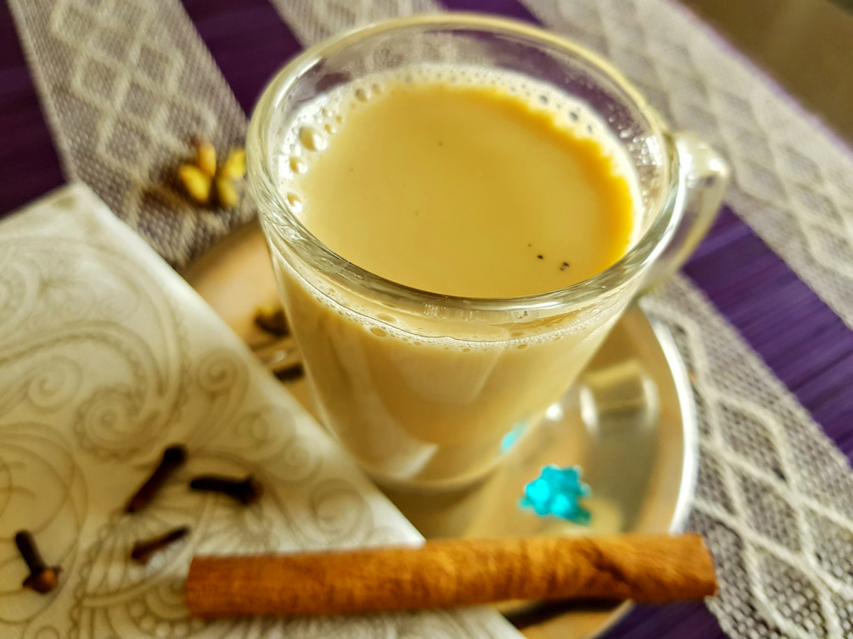 Индийският Масала чай е полезен и сгряващ чудесен за студените