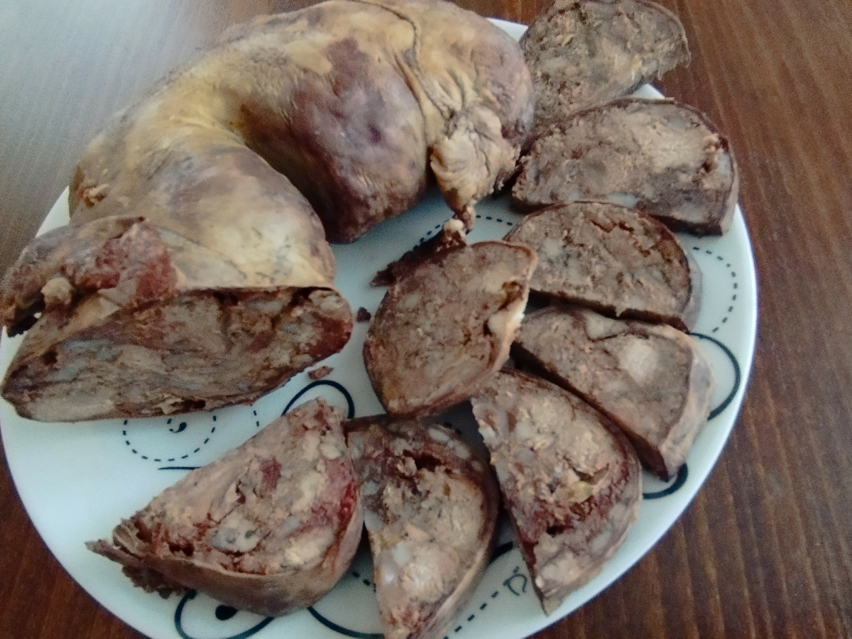 Ето как се приготвя най вкусният бахур по ямболскиНеобходими Продукти● свински