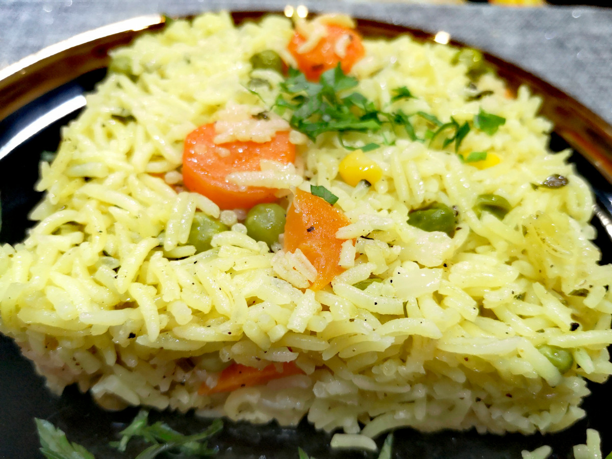 Ориз със зеленчуци ако се чудите какво да приготвите