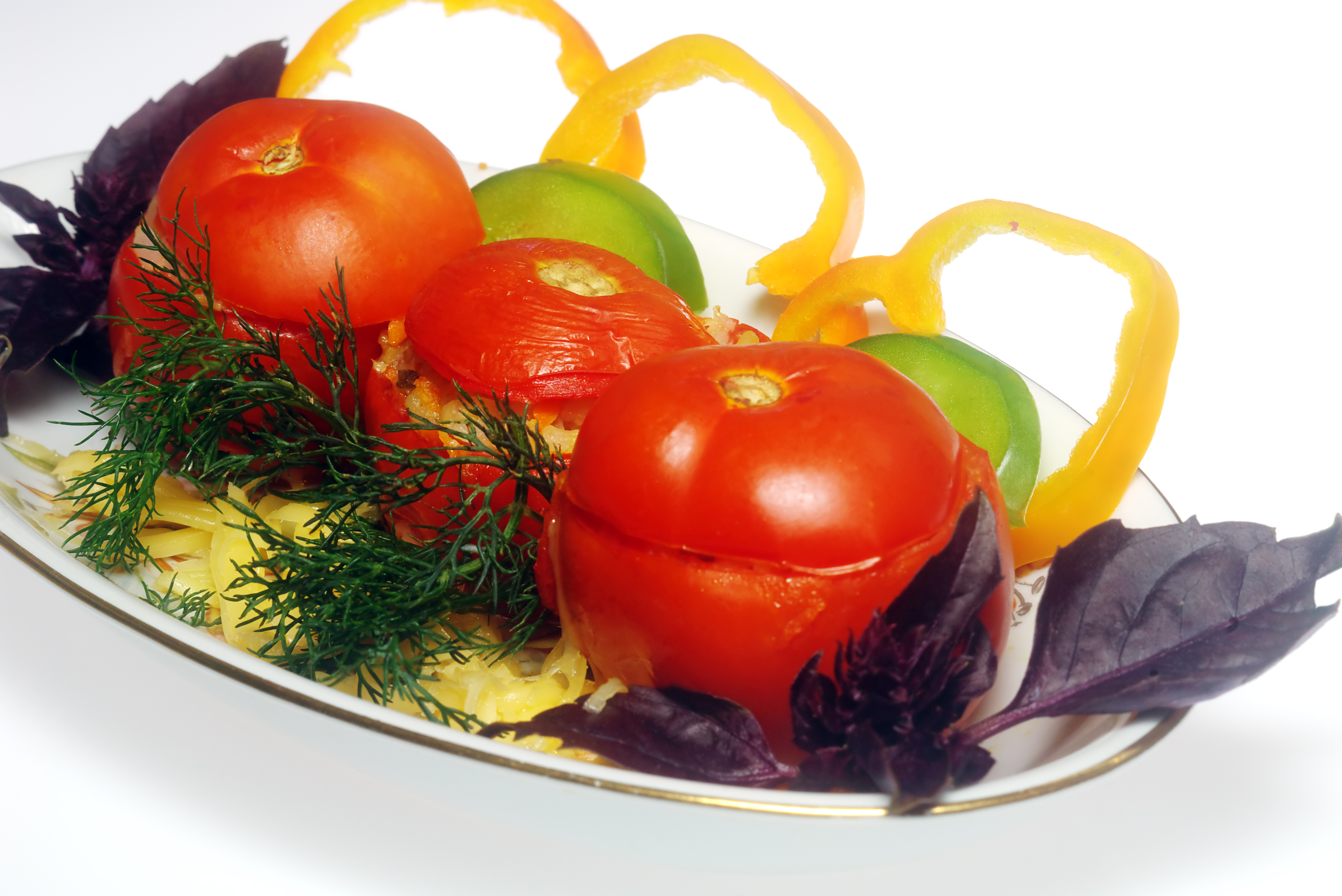 Вкусни пълнени домати, подходящи и за основно ястиеНеобходими Продукти● домати