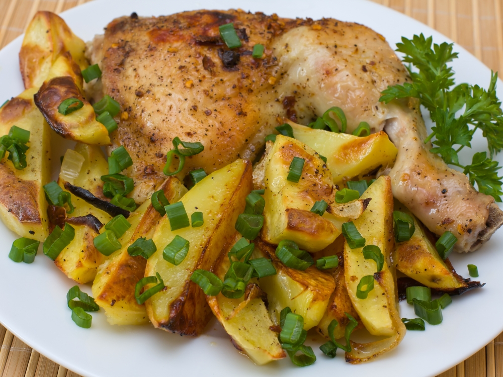 Ако обичате пилешко с хрупкави картофки тази рецепта е само