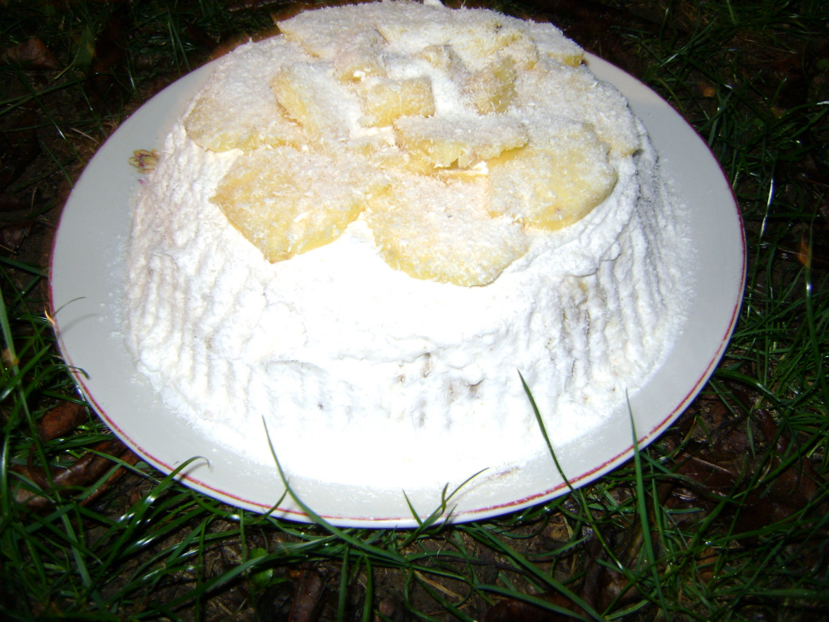 За специалните моменти бяла торта с ананас с божествен