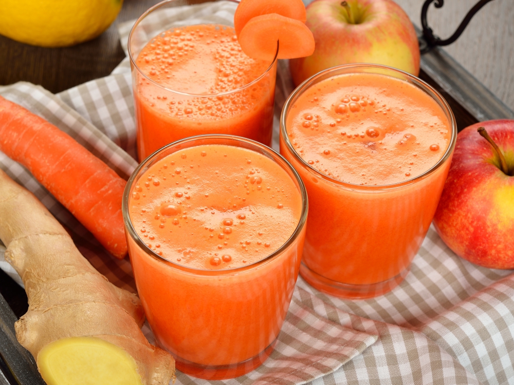 Здраве в чашкаНеобходими Продукти● сок от моркови 250 мл●