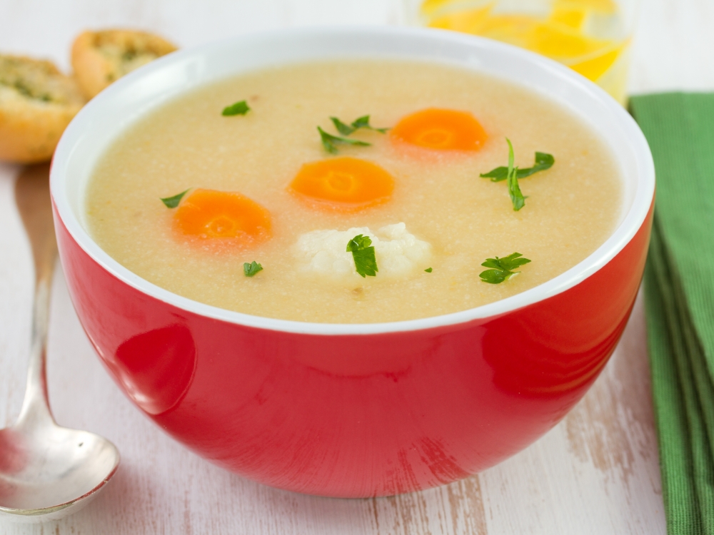 Млечна супа със свежи зеленчуци спокойно може да я