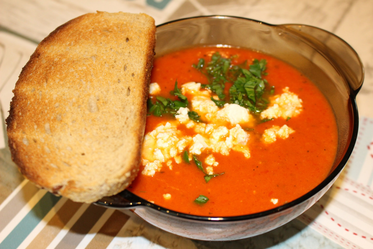 Това е една от най леките и приятни крем супи с