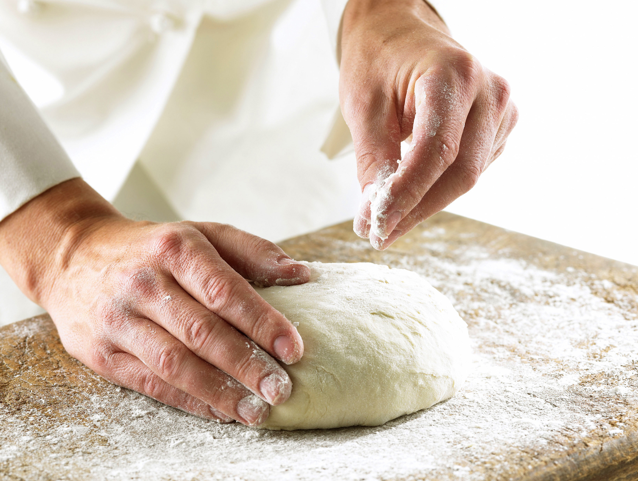 Приготвянето на ароматна пица започва със замесването на тестото!Необходими Продукти●