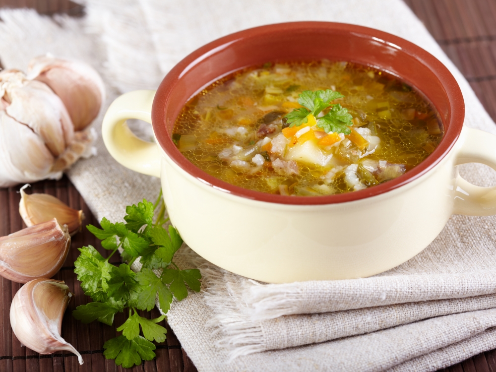 Супа приготвена с мерак се яде задължително с много мерак