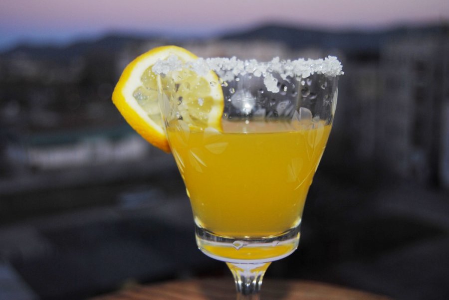 Когато животът ви поднесе лимони, добавете водка и пригответе Домашно