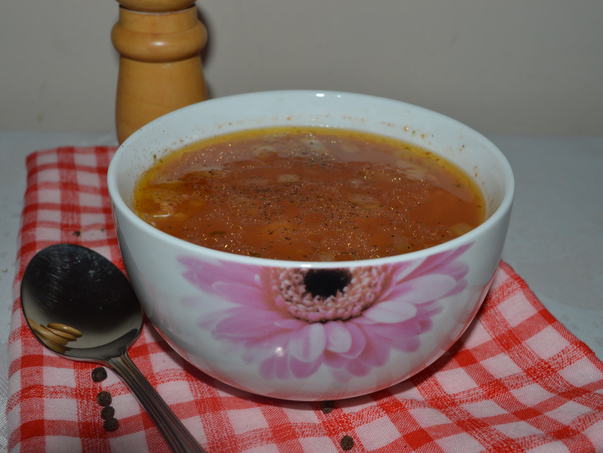 Разкошна супа с продукти, които лесно се намират във всяка