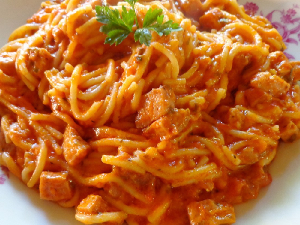 Бързи спагети за гладници готови са за нула време