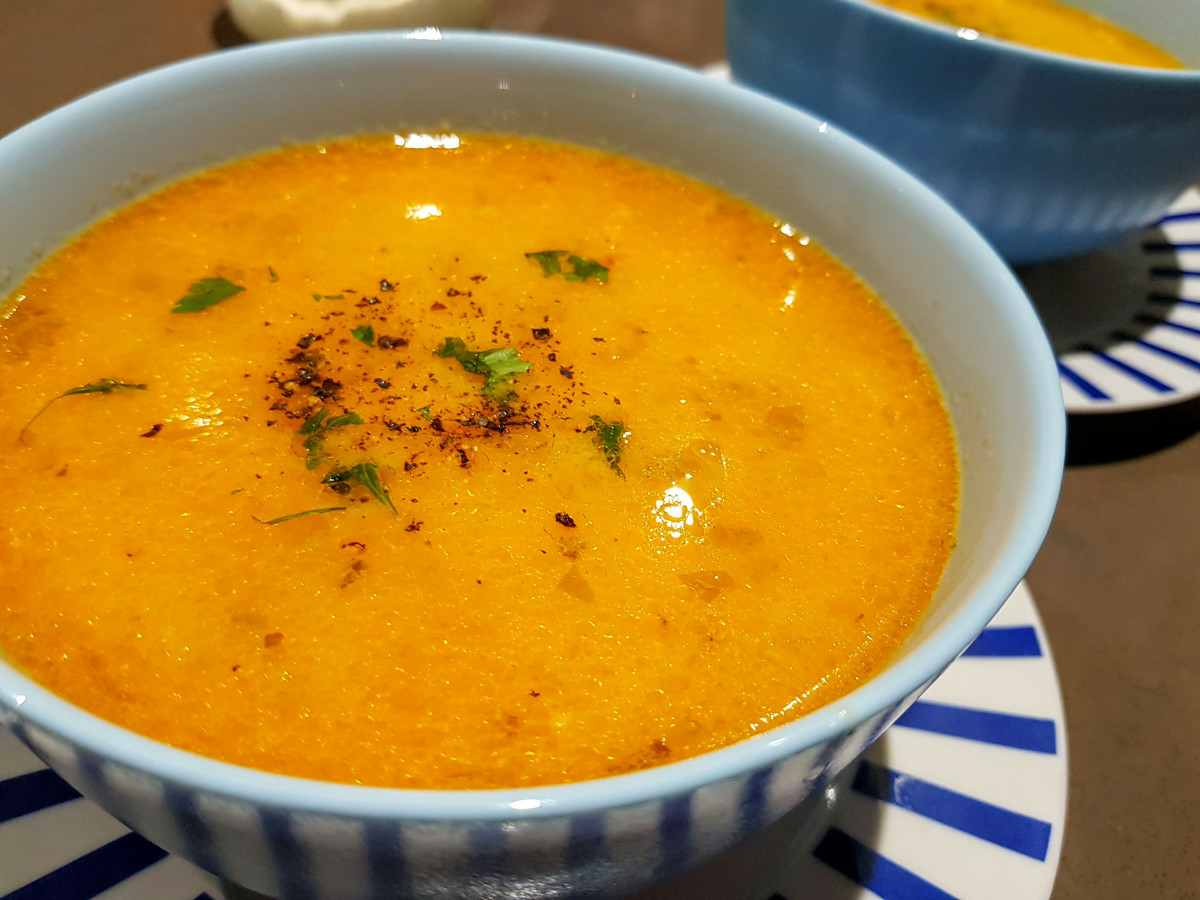 Патешка супа с дреболии - колкото привлекателна изглежда на външен