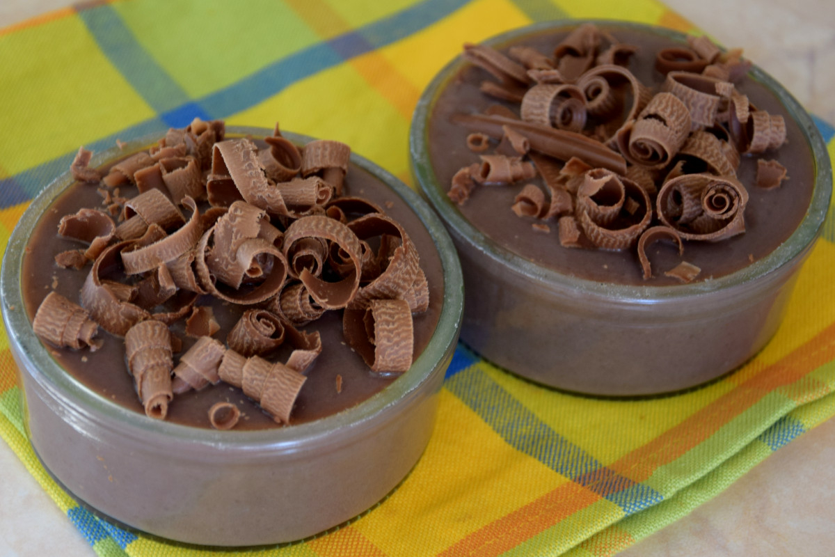 Шоколадов крем с грис десерт за малки и големи