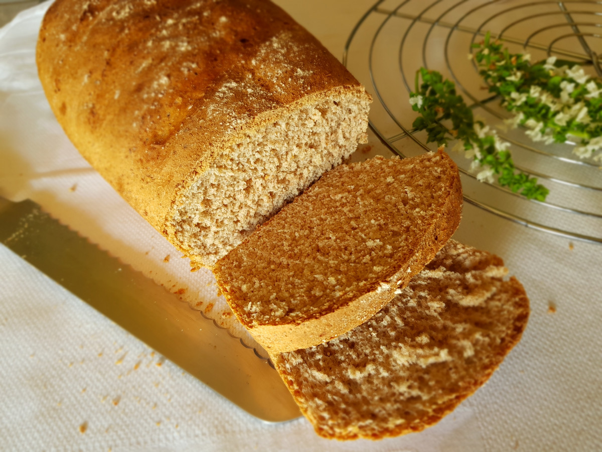 Да изпечеш истински вкусен хляб с вкусна коричка си е