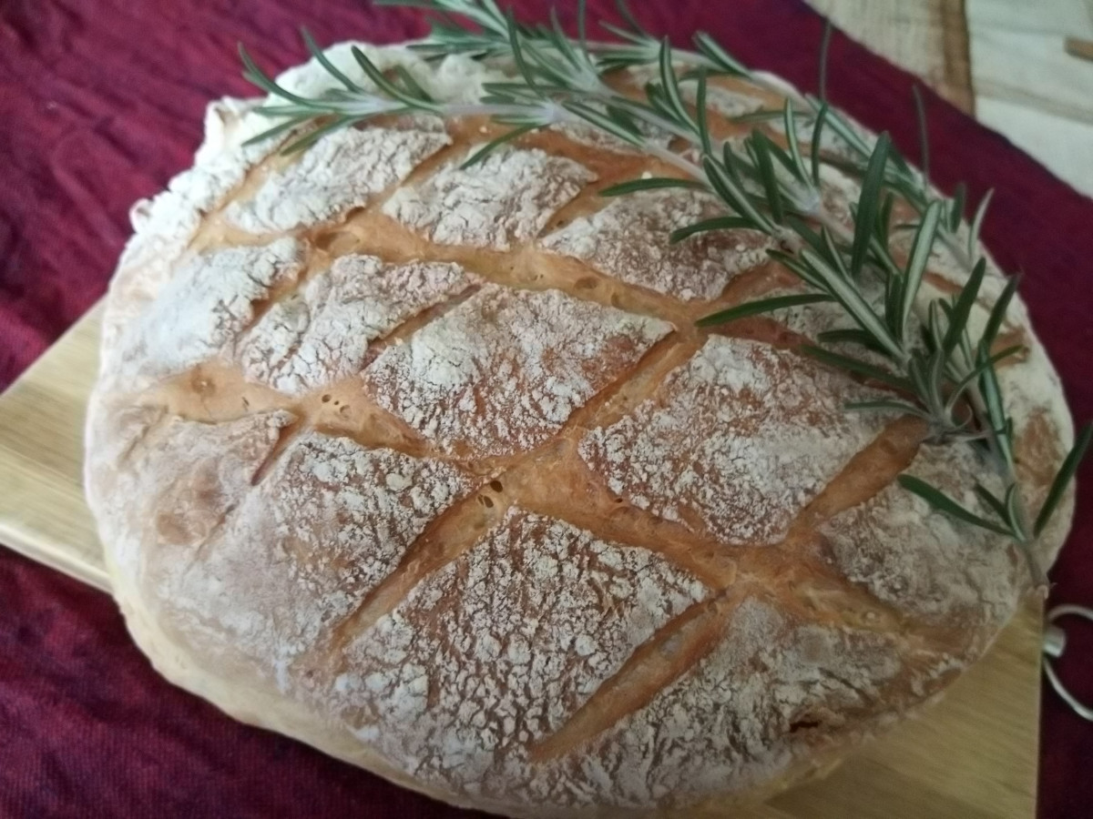 Нетрадиционен хляб, който няма нужда от месене, но пък един