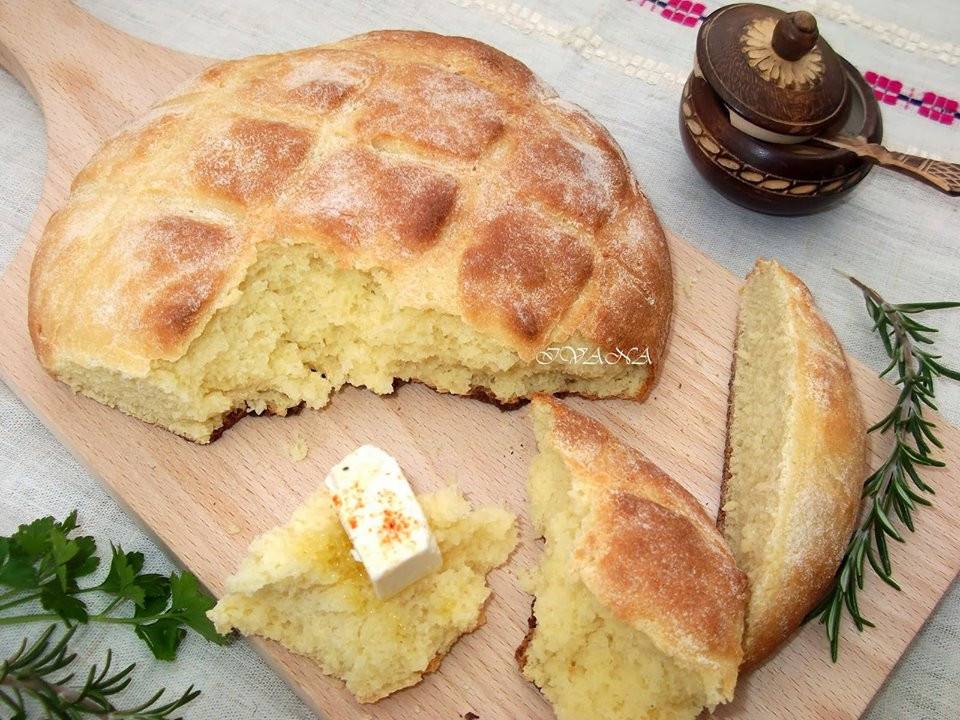 Уникален хляб приготвен без брашно а само с грис