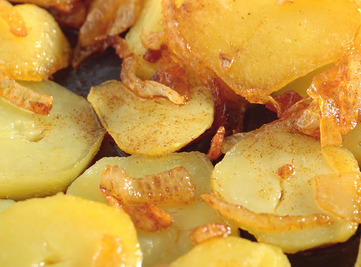 Кой да знае че картофките ставали най вкусни с лимон Необходими Продукти●