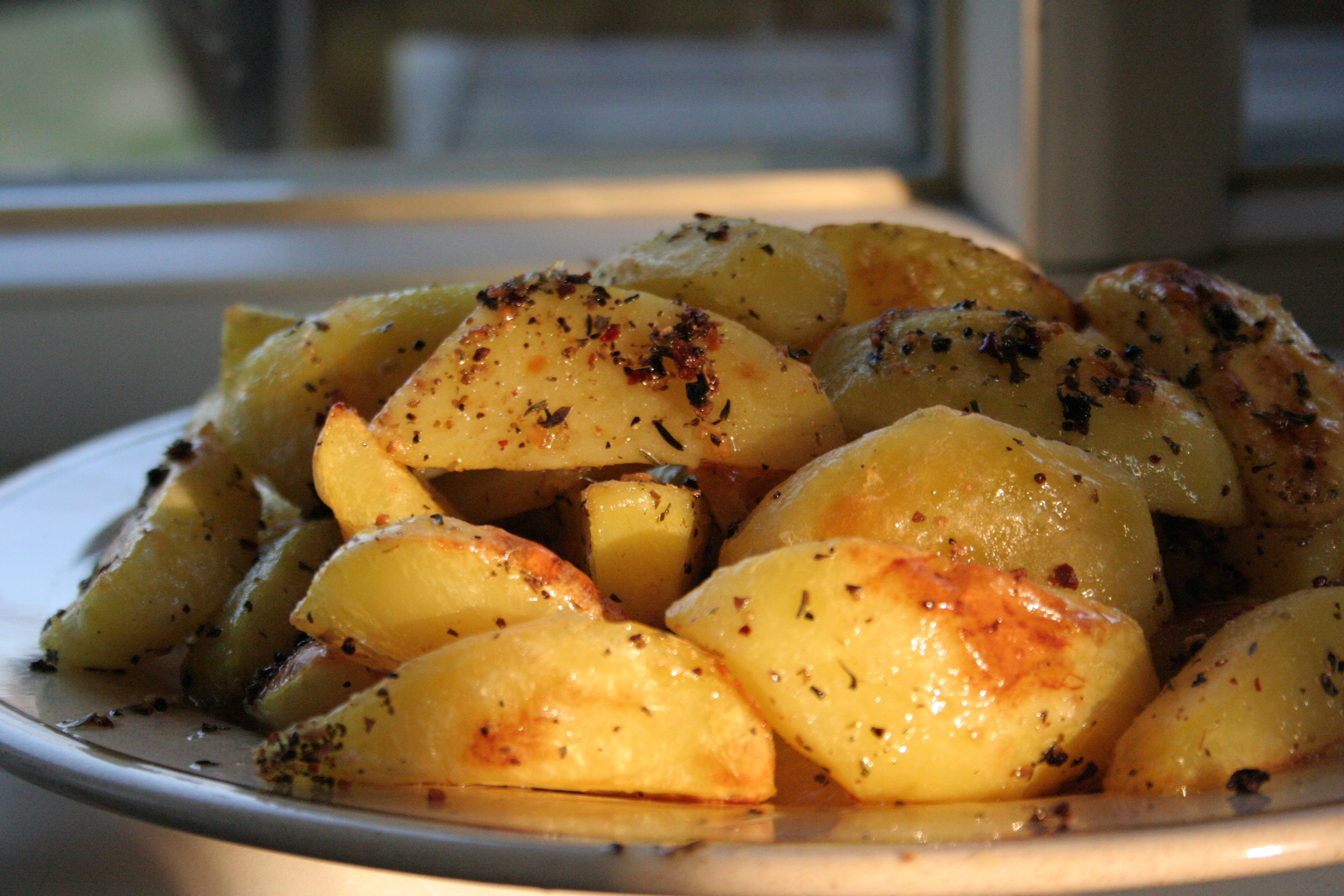 Сотирани картофки, които да хапнете като основно ястие или вкусна