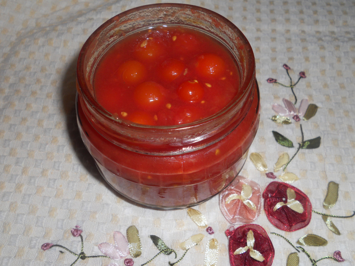 Лесно и бързо ще консервирате чери доматки за зимата запазвайки