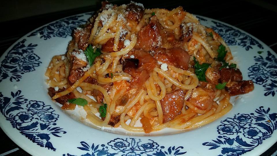 Страхотни спагети които се приготвят лесно и са идеалният бърз