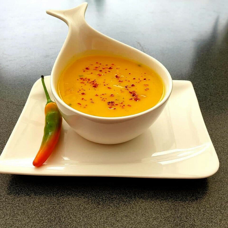 Апетитна крем супа от тиква която си приготвяме щом навън