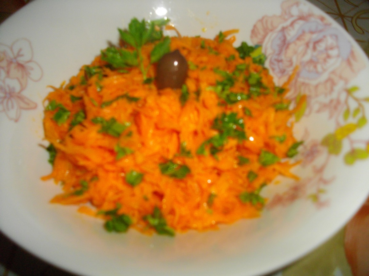 Любимата салата с моркови става още по свежа и ароматна с