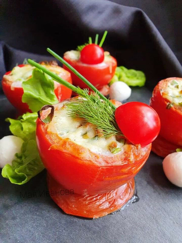 Сервирайте ефектното доматено предястие и на най специалните си гости
