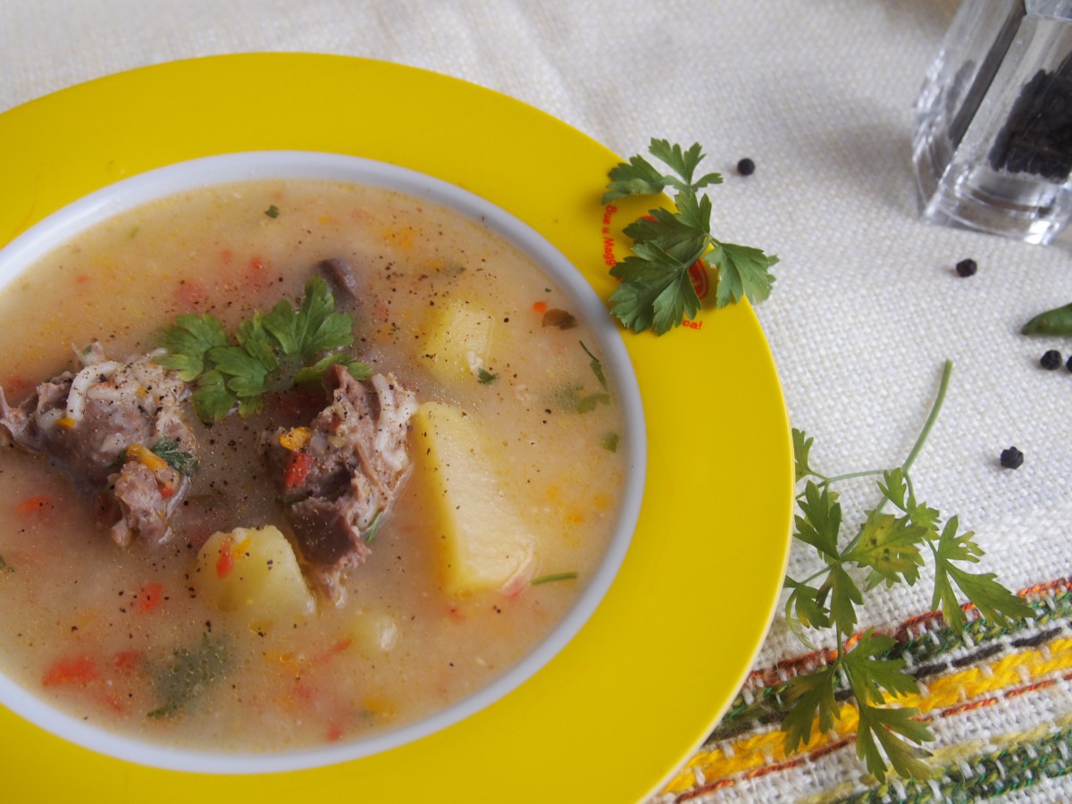 Богата и ароматна супа чийто вкус буквално ще погали сетивата