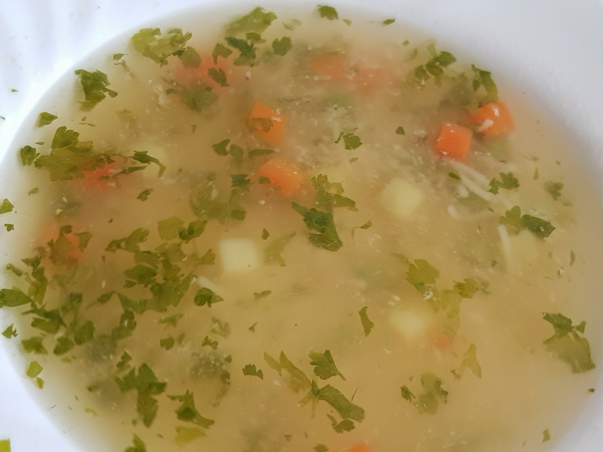 Най-лесната рецепта за домашна супа, която някога сте опитвали. Да