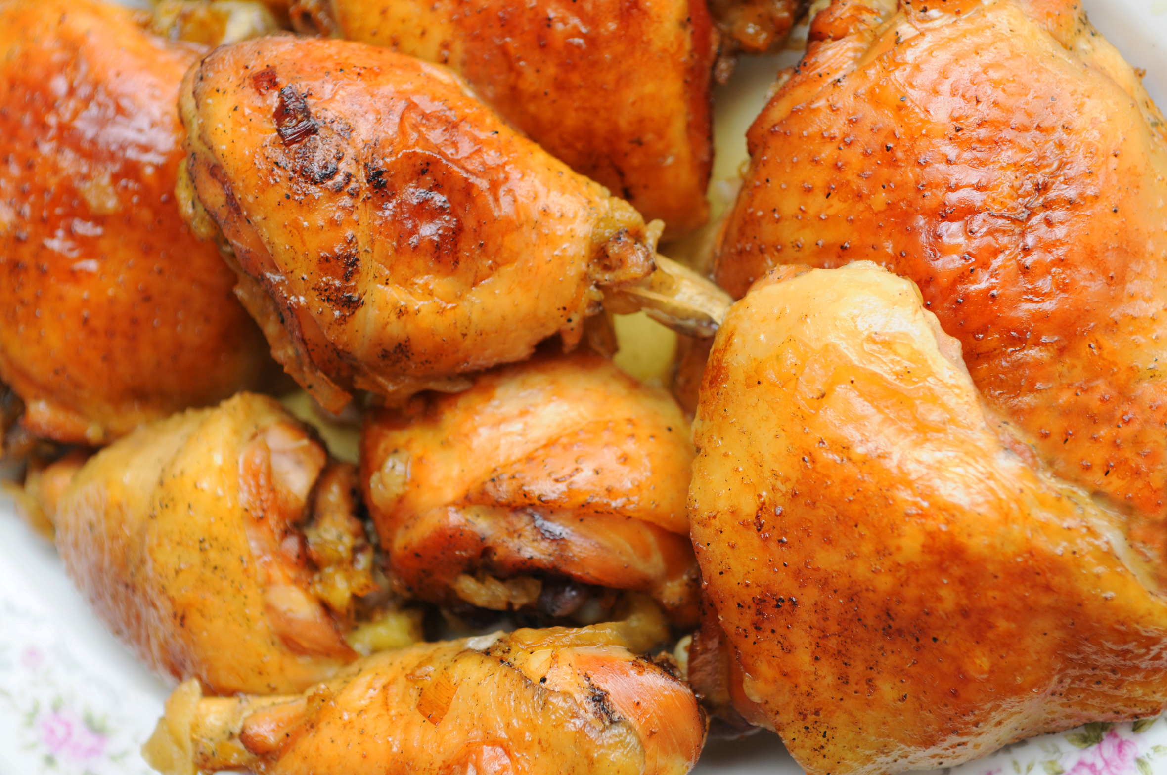 Ароматно пилешко със смел вкус и незабравим аромат за което